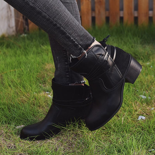 R&B | Vintage Schnür-Stiefeletten mit Runden Zehen