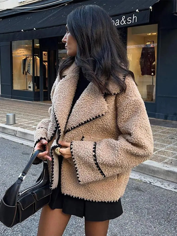 R&B | Glänzende Liebesgeschichte Jacke