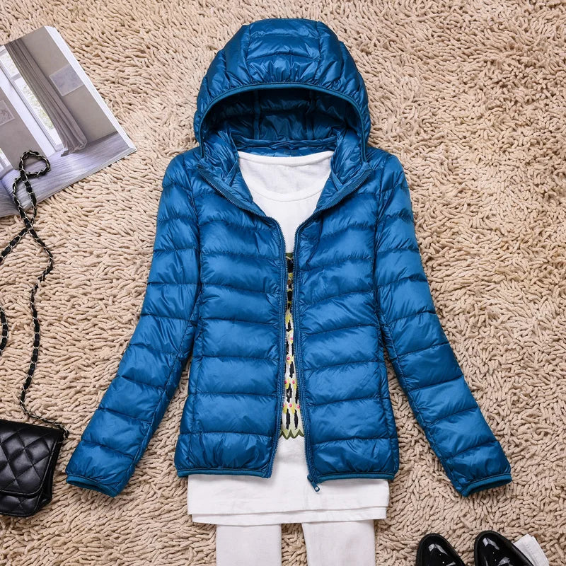 R&B | Ultraleichte Damen Daunenjacke mit Kapuze