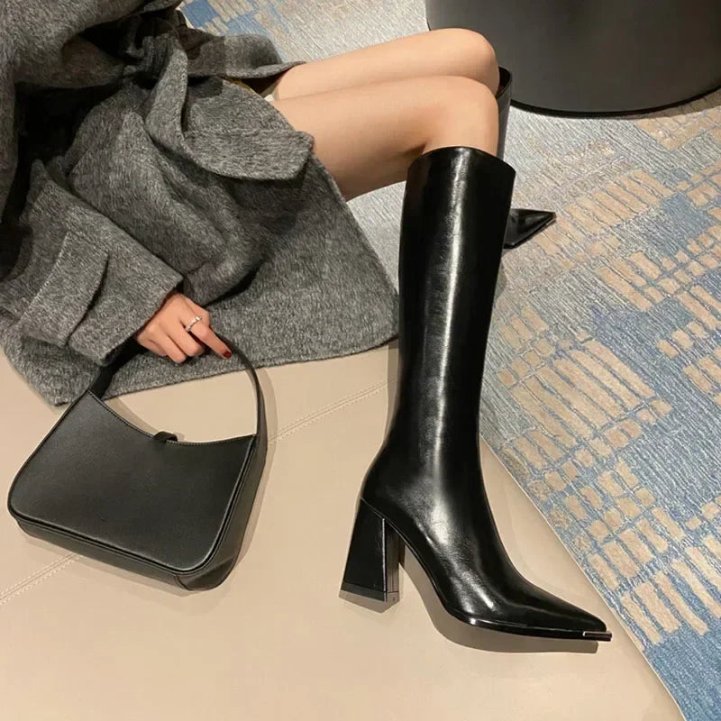 R&B | Richtung Hohe Stiefel