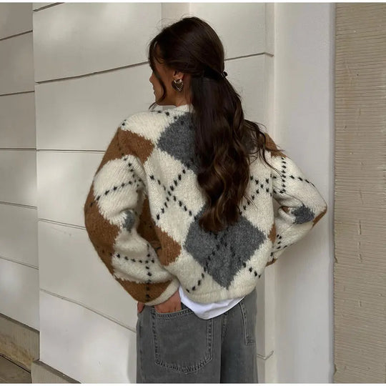 R&B | Strickjacke Vielseitig & Stilvoll