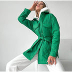R&B | Klassisch gesteppte Jacke mit Druckknöpfen