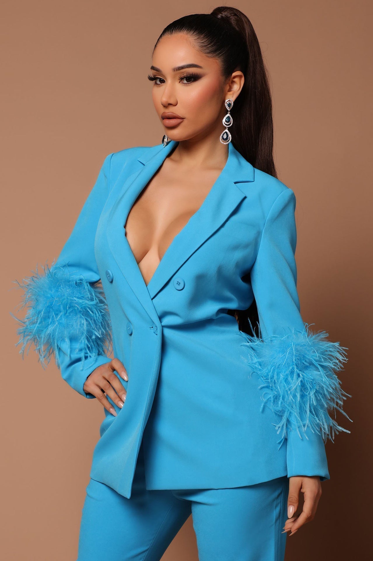 R&B | Blazer mit Federn und Hose Set für Frauen
