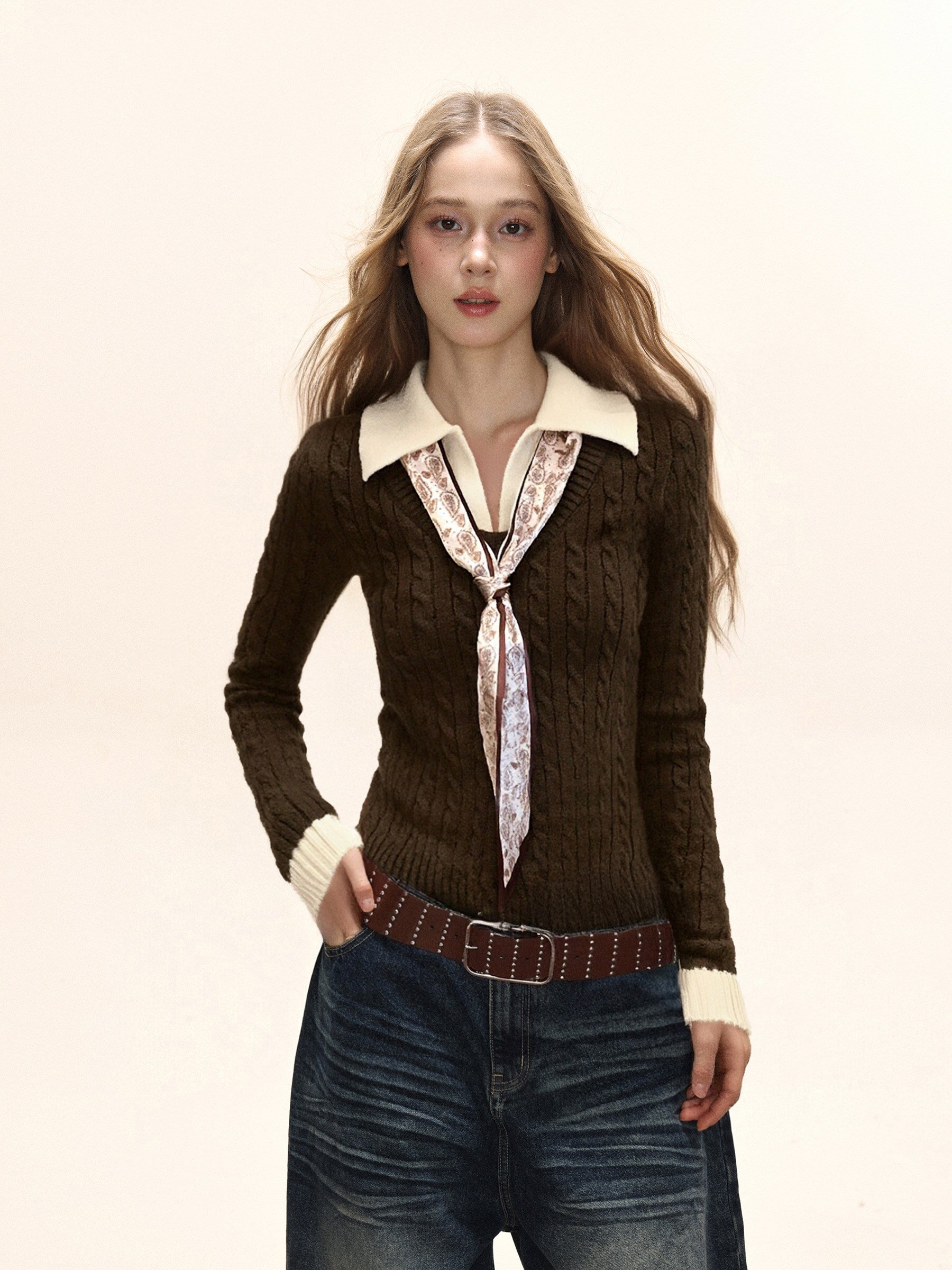 Damen Strick Polo Top mit Zopfmuster Slim Fit