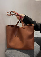 R&B | Geräumige Damen Schultertasche Aus Weichem Leder