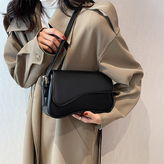 R&B | Vintage Leder Crossbody-Taschen Kleine Umhängetasche Stilvolle Armpit Handtaschen und Geldbörsen