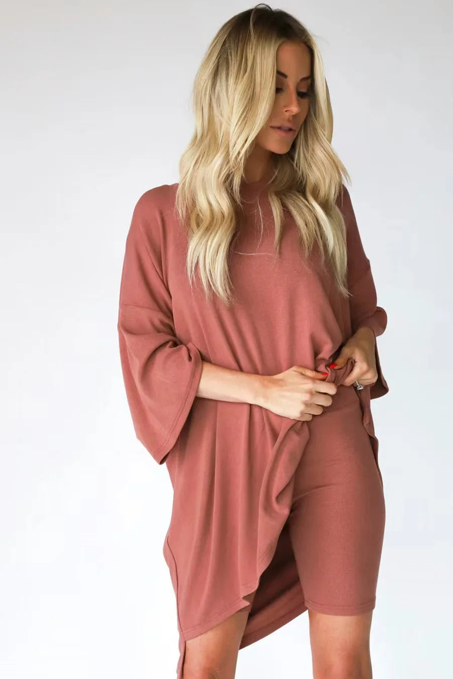R&B | Damen Lounge Set mit Oversized T-Shirt und Biker-Shorts