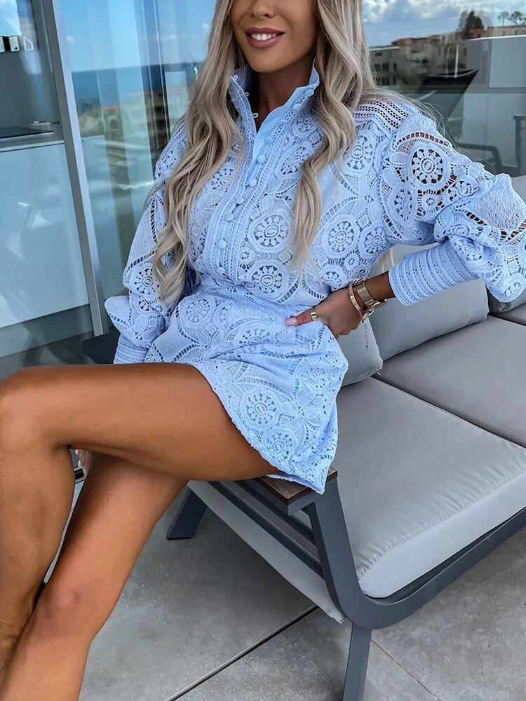 R&B | Lochspitzenbluse und Shorts-Set