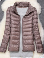 R&B | Ultraleichte Damen Daunenjacke mit Kapuze