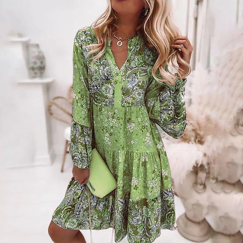 Heidi-Mode – Mehrfarbiges Sommerkleid mit V-Ausschnitt