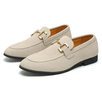 Loafer mit Metallschnalle