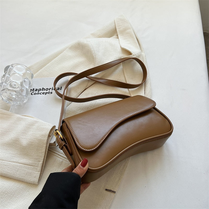 R&B | Vintage Leder Crossbody-Taschen Kleine Umhängetasche Stilvolle Armpit Handtaschen und Geldbörsen