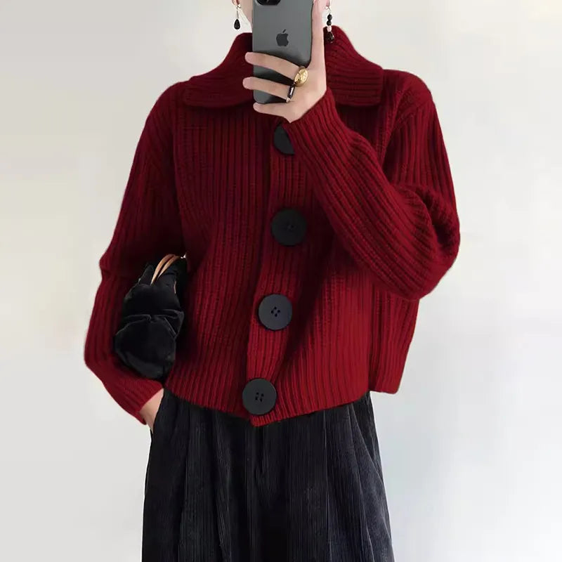 R&B | Elegante Strickjacke mit Knopfverschluss