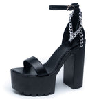 Lexi Heels | Super feminin und gleichzeitig edgy! R&B