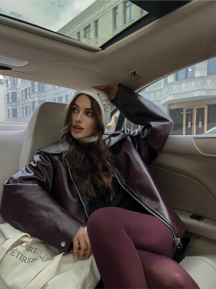 R&B | Trendige Lederjacke für Frauen