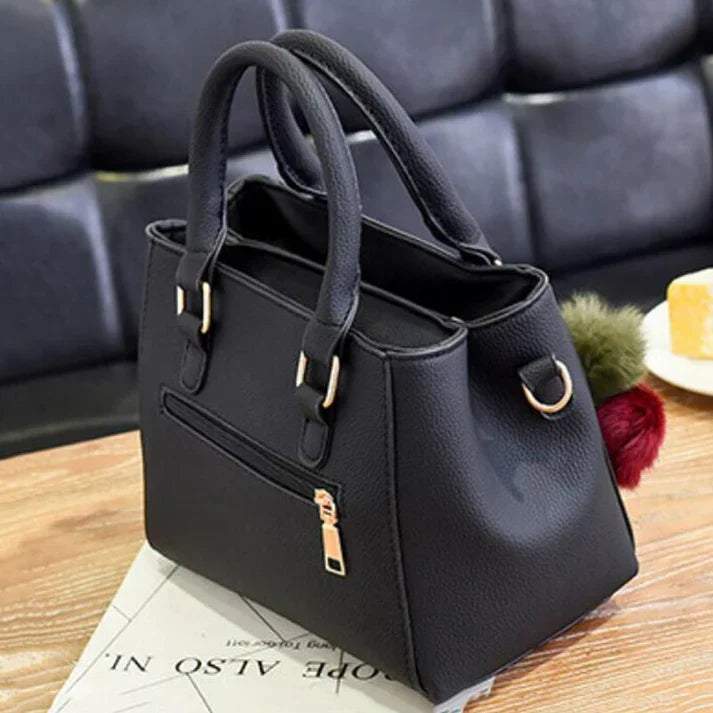 R&B | Handtasche mit Anhänger