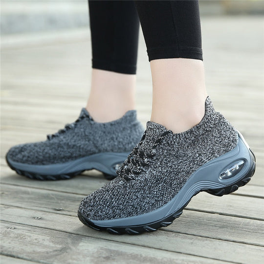 Schwarze StrickAirSneaker R&B