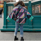 – Gesteppte Kimonojacke mit Regenbogenstreifen
