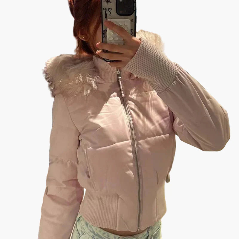 R&B | Winterjacke mit Kapuze und Fellkragen - Modische, Taillierte Übergangsjacke für Herbst und Winter