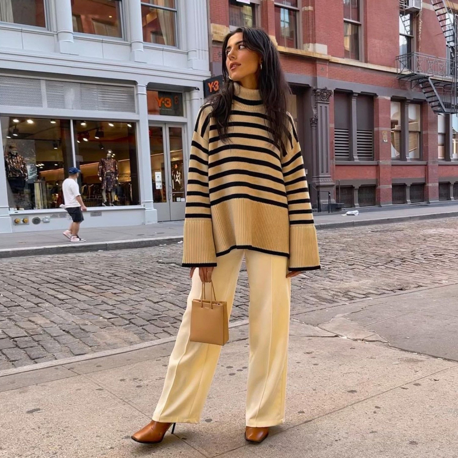R&B | Gestreifter Pullover