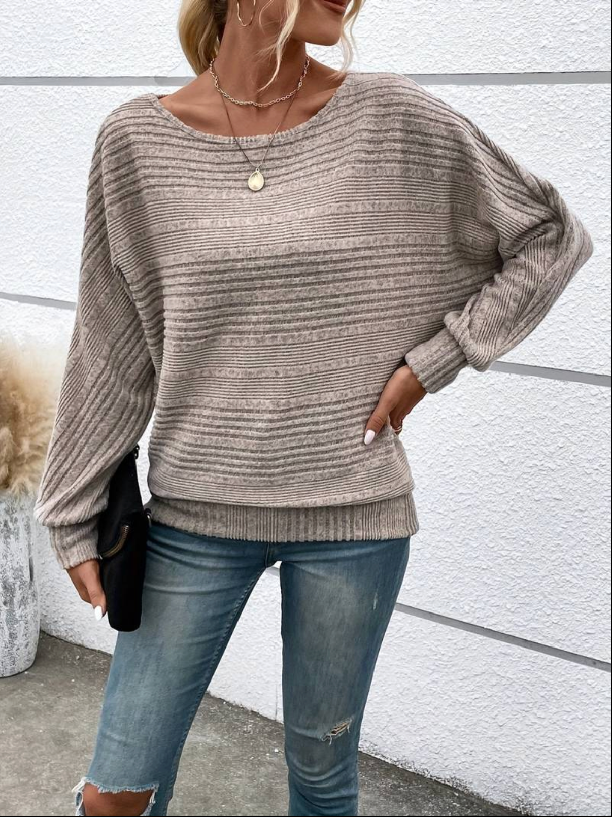 R&B | Stylischer Rundhalspullover