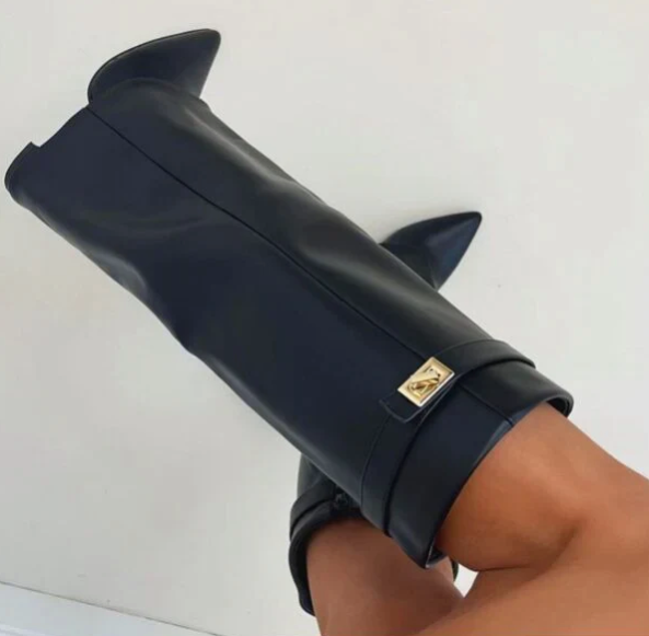 R&B | Wildleder Klappkniehohe Stiefel Schnallen Detail Blockabsatzstiefel