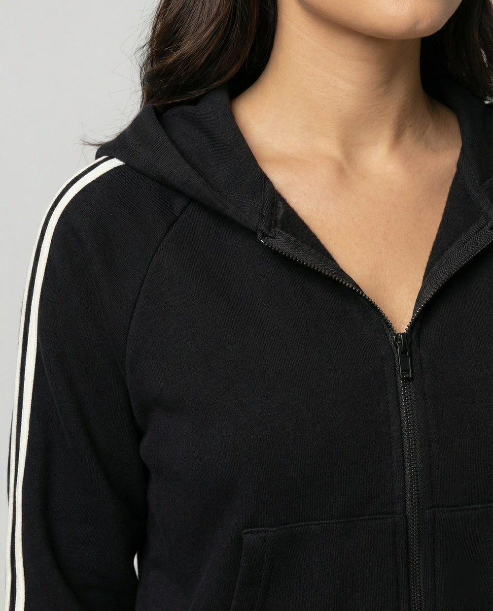 Schwarzer Damen Sportanzug Set Hoodie und weite Hose Streifen