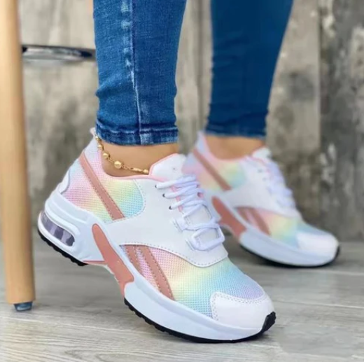 Vibrante Schritt Sneakers | Fügen Sie Ihrem Alltagslook einen Farbklecks hinzu R&B
