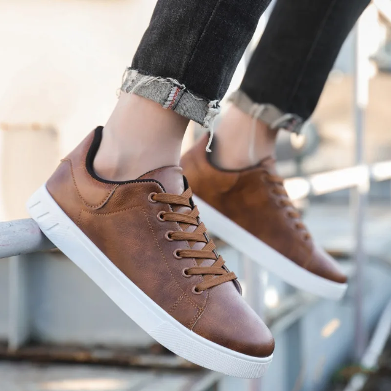 R&B | Leder-Herrenschuhe Im Klassischen Design