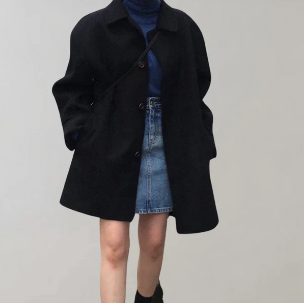R&B | Zeitlos Elegant Geschnittene Damenjacke