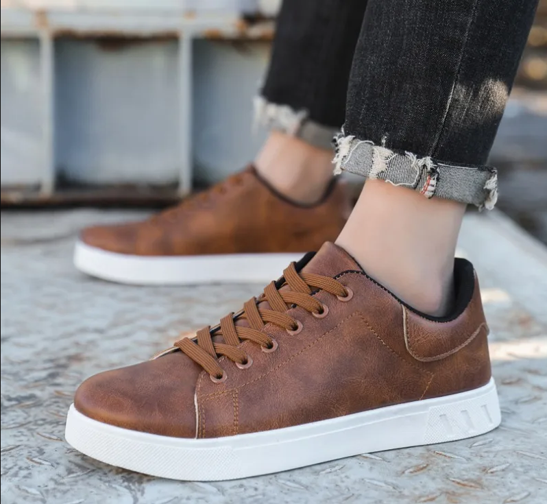 R&B | Leder-Herrenschuhe Im Klassischen Design