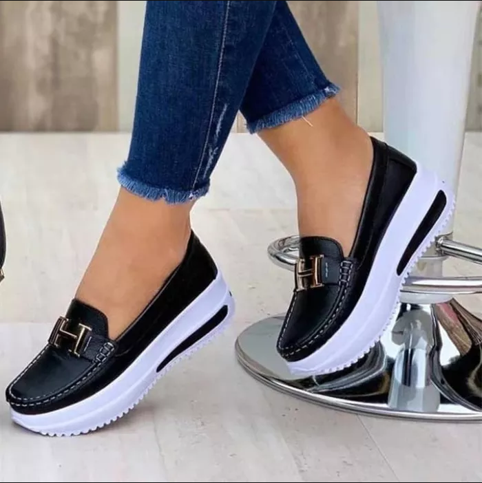Elegante orthopädische Damenschuhe R&B