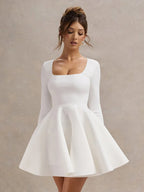 R&B | Elegantes Weißes Mini-Kleid Mit Quadrat-Ausschnitt