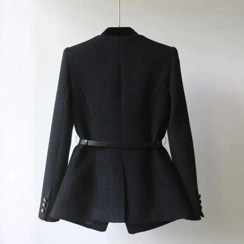 R&B | Elegante Jacke mit Knöpfen