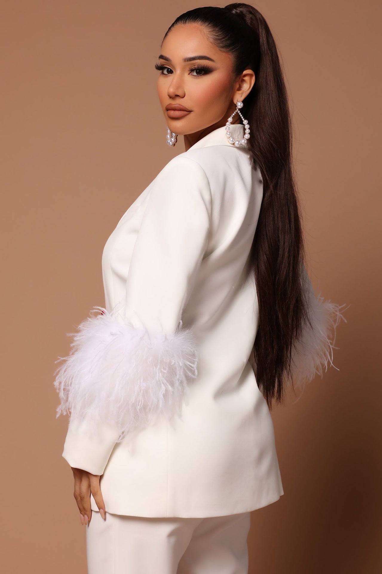 R&B | Blazer mit Federn und Hose Set für Frauen