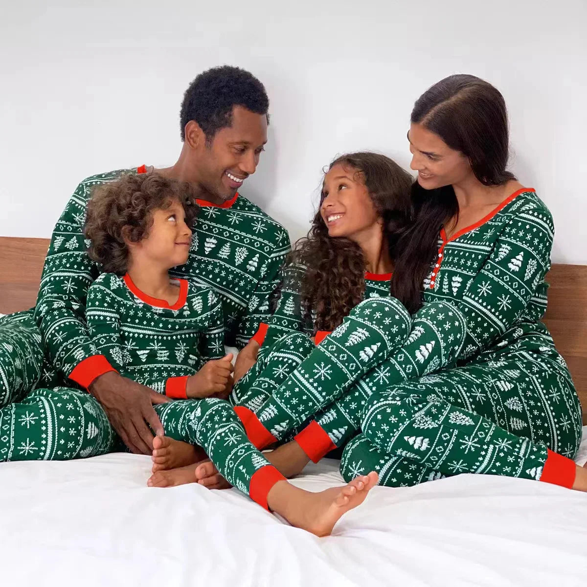 R&B | Weihnachts-Pyjamas Grün