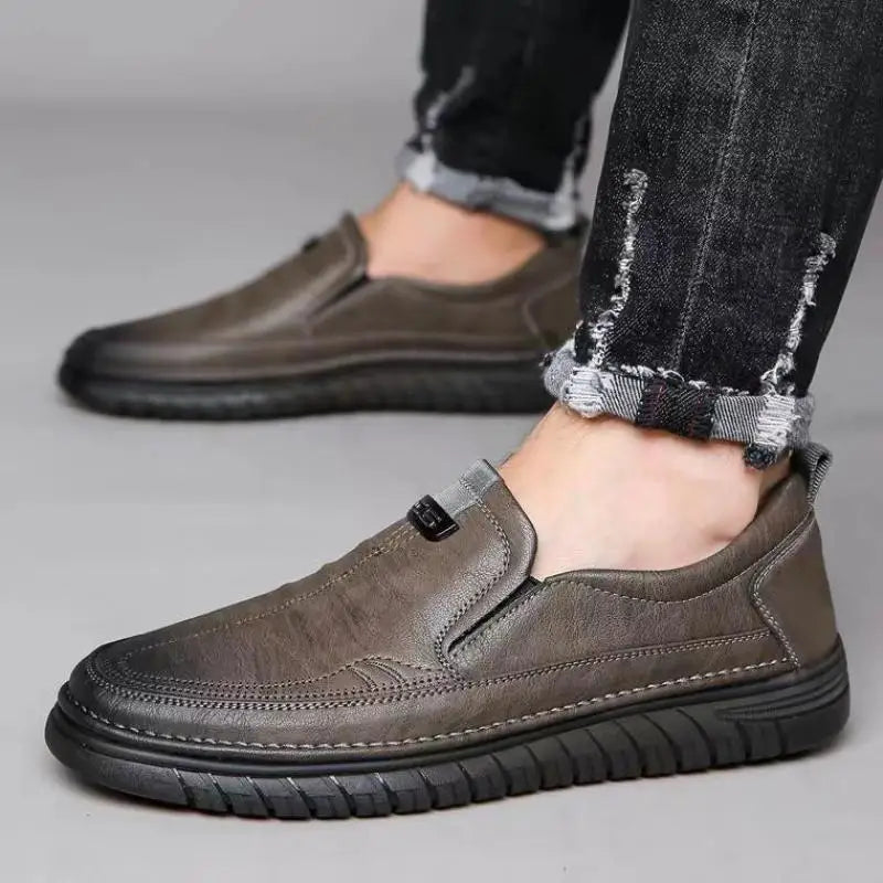 Handgefertigte Herrenschuhe aus Leder R&B