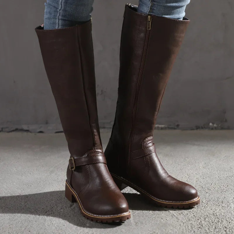 R&B | High-Top Biker Stiefel mit Blockabsatz und Schnallendesign
