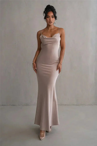 R&B | Satin Kleid mit Blumen