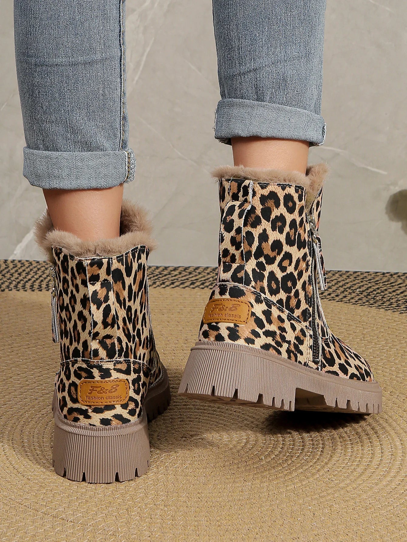R&B | Elegante Stiefel Mit Leopardenmuster