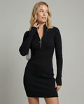 Sexy Schwarzes Figurbetontes Kleid mit Stretch und Stehkragen