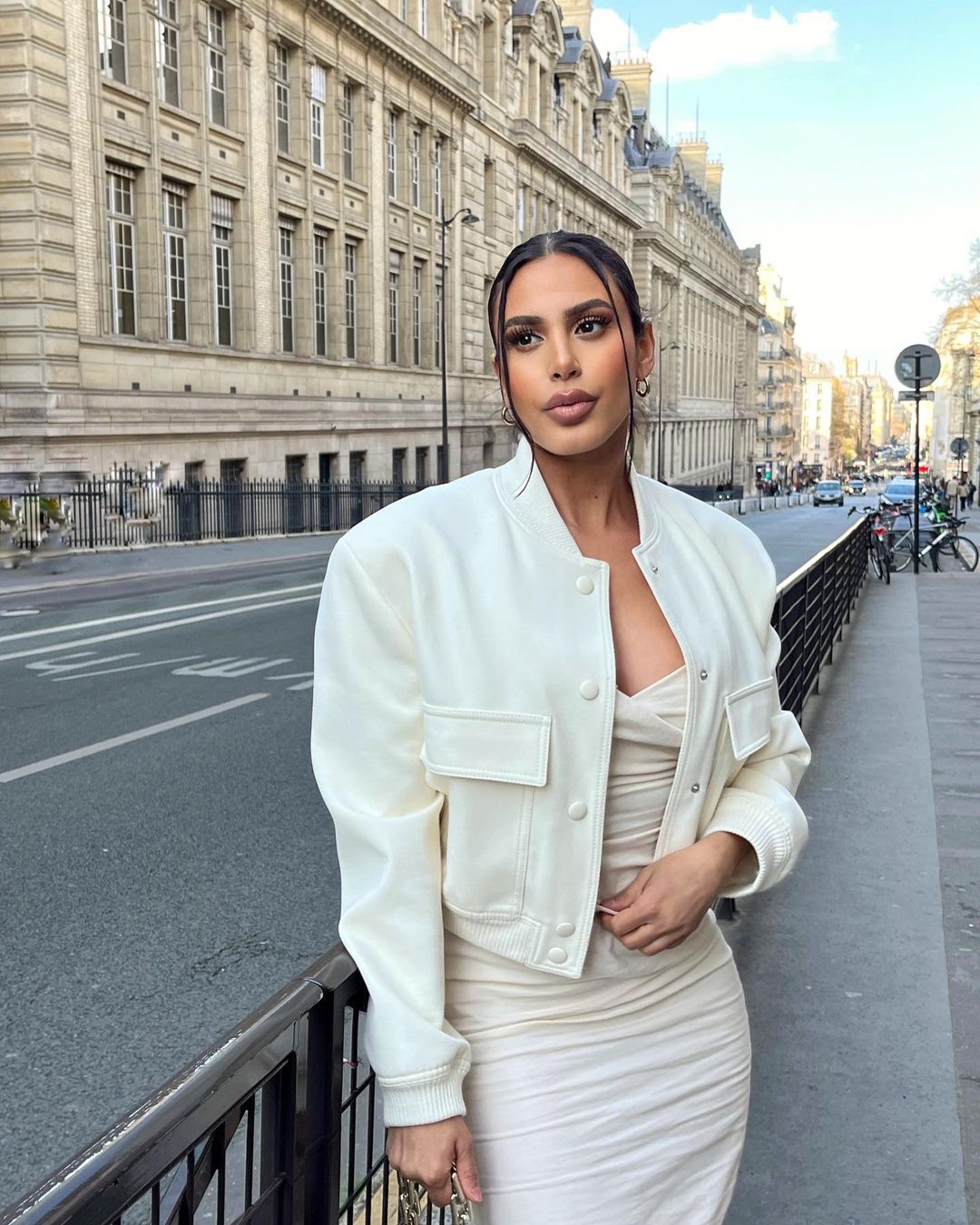 R&B | Bomberjacke mit Lässigem Stil