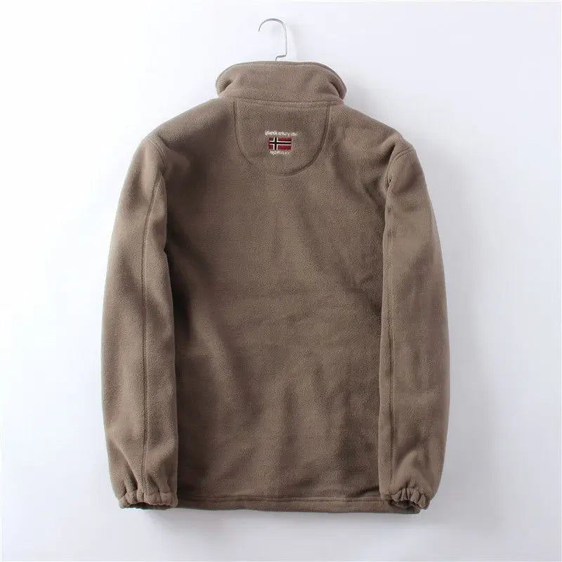 R&B | Fleecejacke für Herren: Stil und Funktionalität für Den Winter