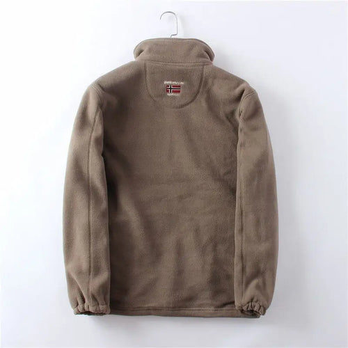 R&B | Fleecejacke für Herren: Stil und Funktionalität für Den Winter