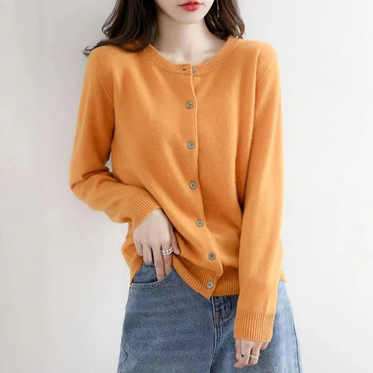 R&B | Klassische Strickjacke