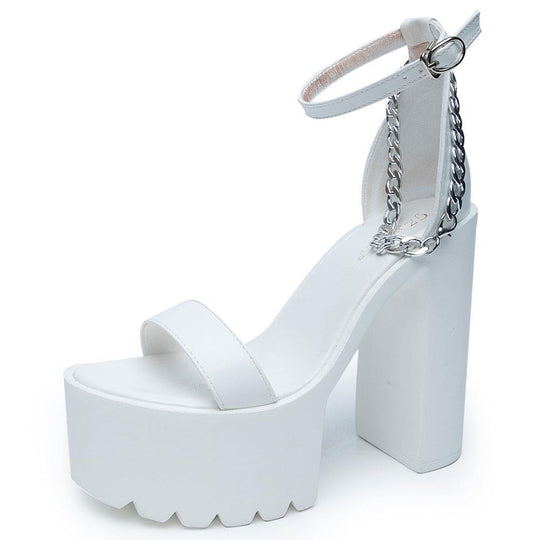 Lexi Heels | Super feminin und gleichzeitig edgy! R&B