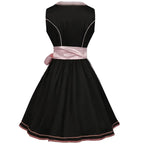 Dirndl mit Blumenmuster für Oktoberfest