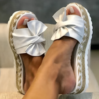 R&B | Sandalen mit Keilabsatz und Schleifendetail