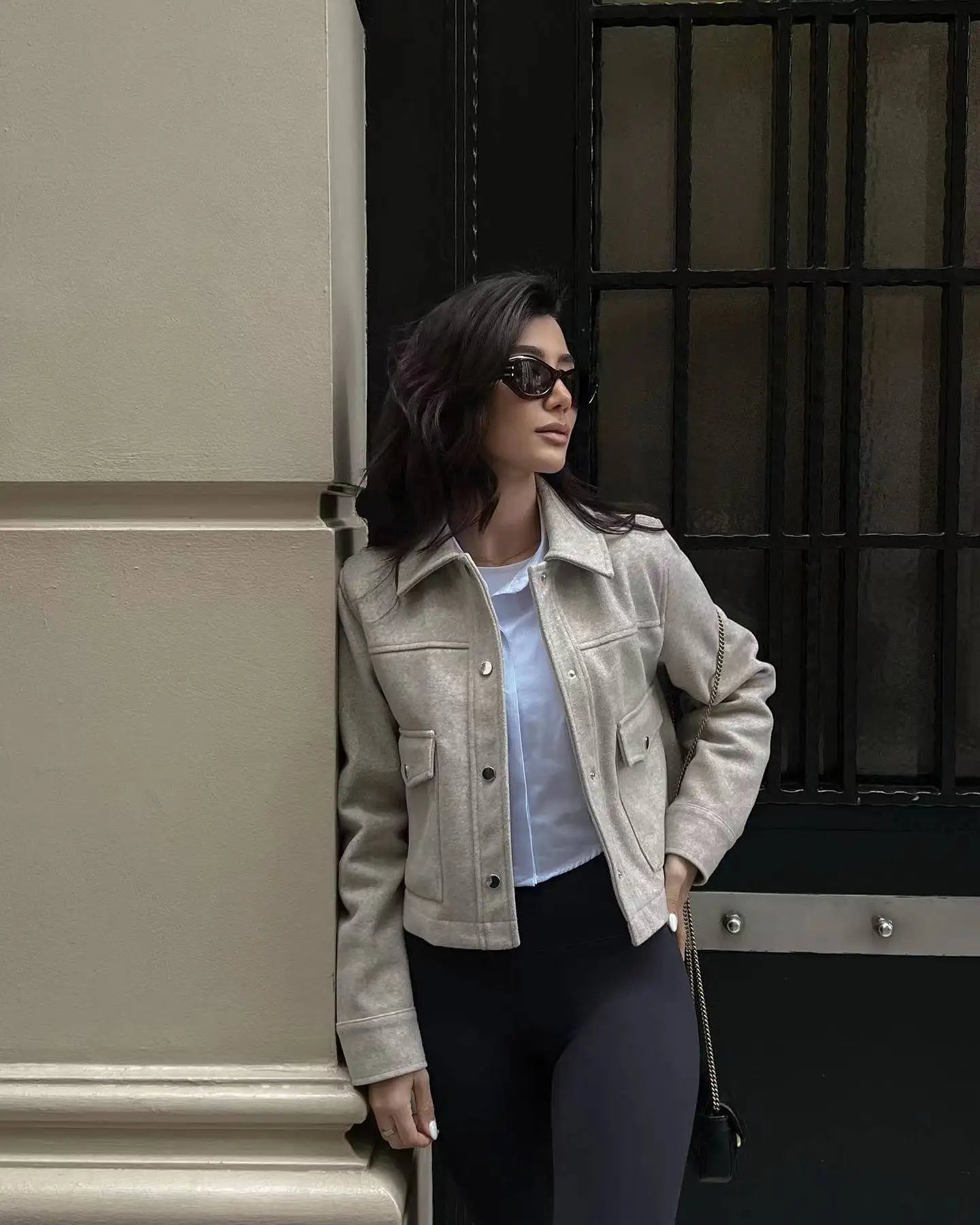 R&B | Damenwolljacke mit Umlegekragen und Knopfleiste