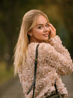 R&B | Texturiertes Cropped Jacke mit langen Ärmeln